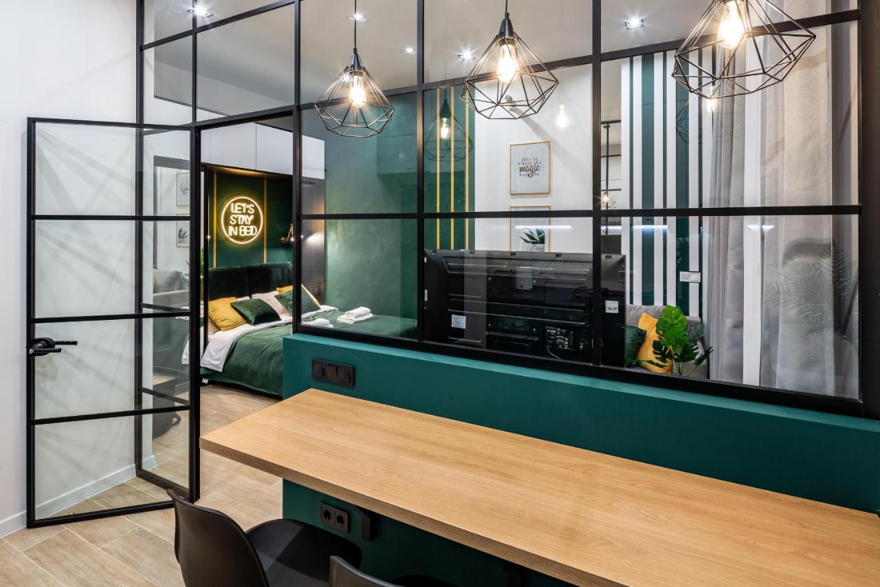 Emerald Lux Apartment. LiveinЛьвов Экстерьер фото